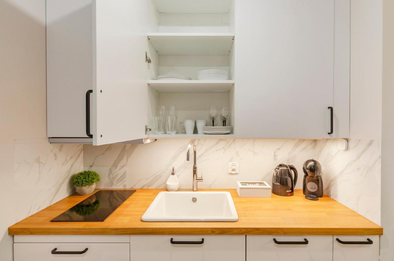 Sky Home- Green Apartament -Manufaktura, Bezplatny Parking, Klimatyzacja, Dostep Na Kod Λοτζ Εξωτερικό φωτογραφία